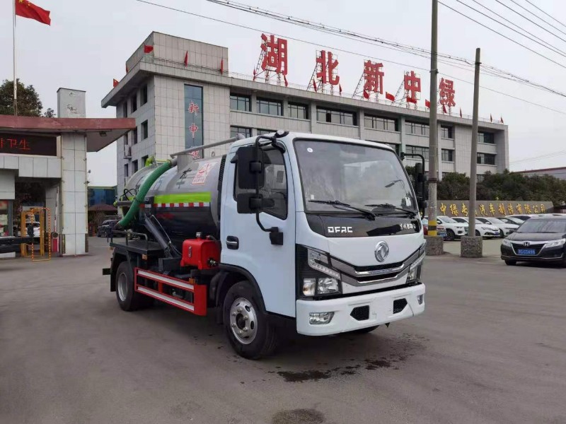 東風D6    2方   吸汙車