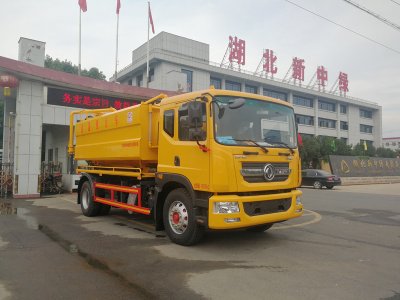 東（dōng）風D9    清洗吸汙車