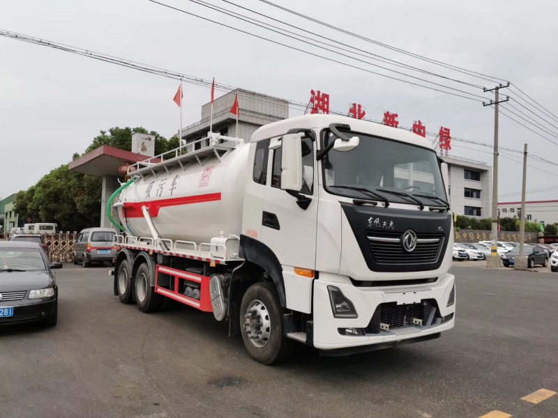 東風天龍   16-18方   吸汙（wū）車