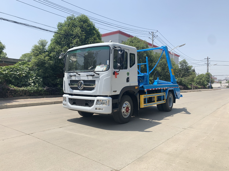 東（dōng）風D9    8方  擺臂（bì）式垃圾車